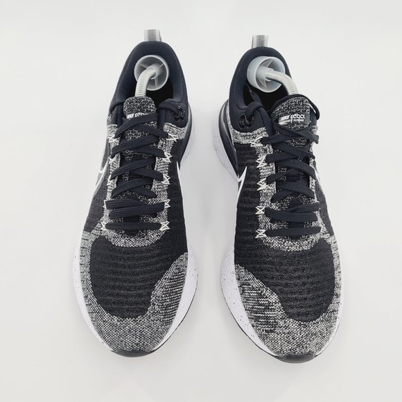 Nike React Infinity Run Flyknit 2 Oreo - Picture 5 of 13
